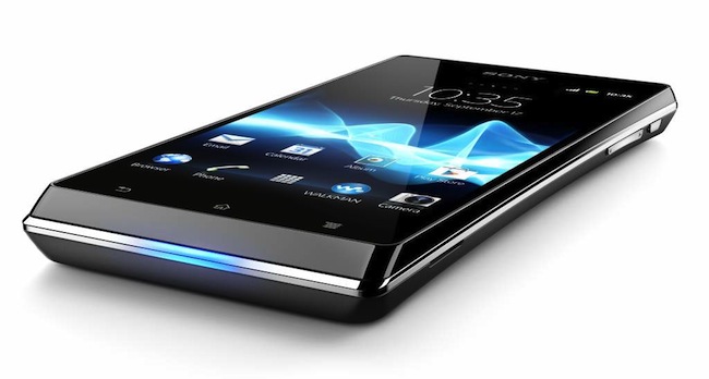 Verlenen bedenken Fysica Sony Xperia J review: no small wonder - Gearburn