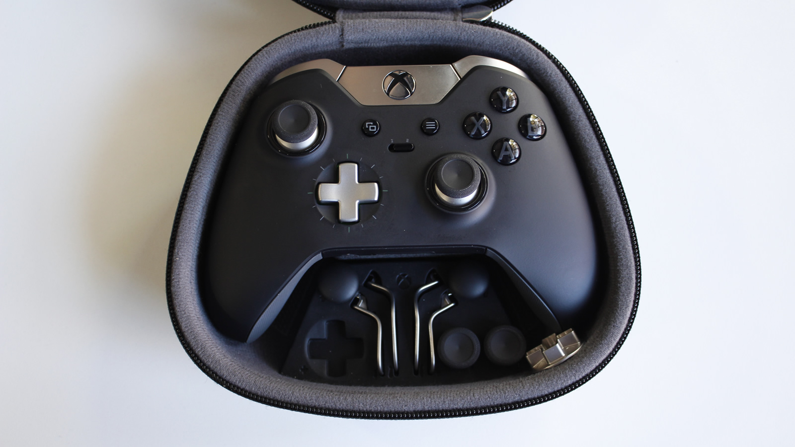 xbox-one-elite-controller-review-003