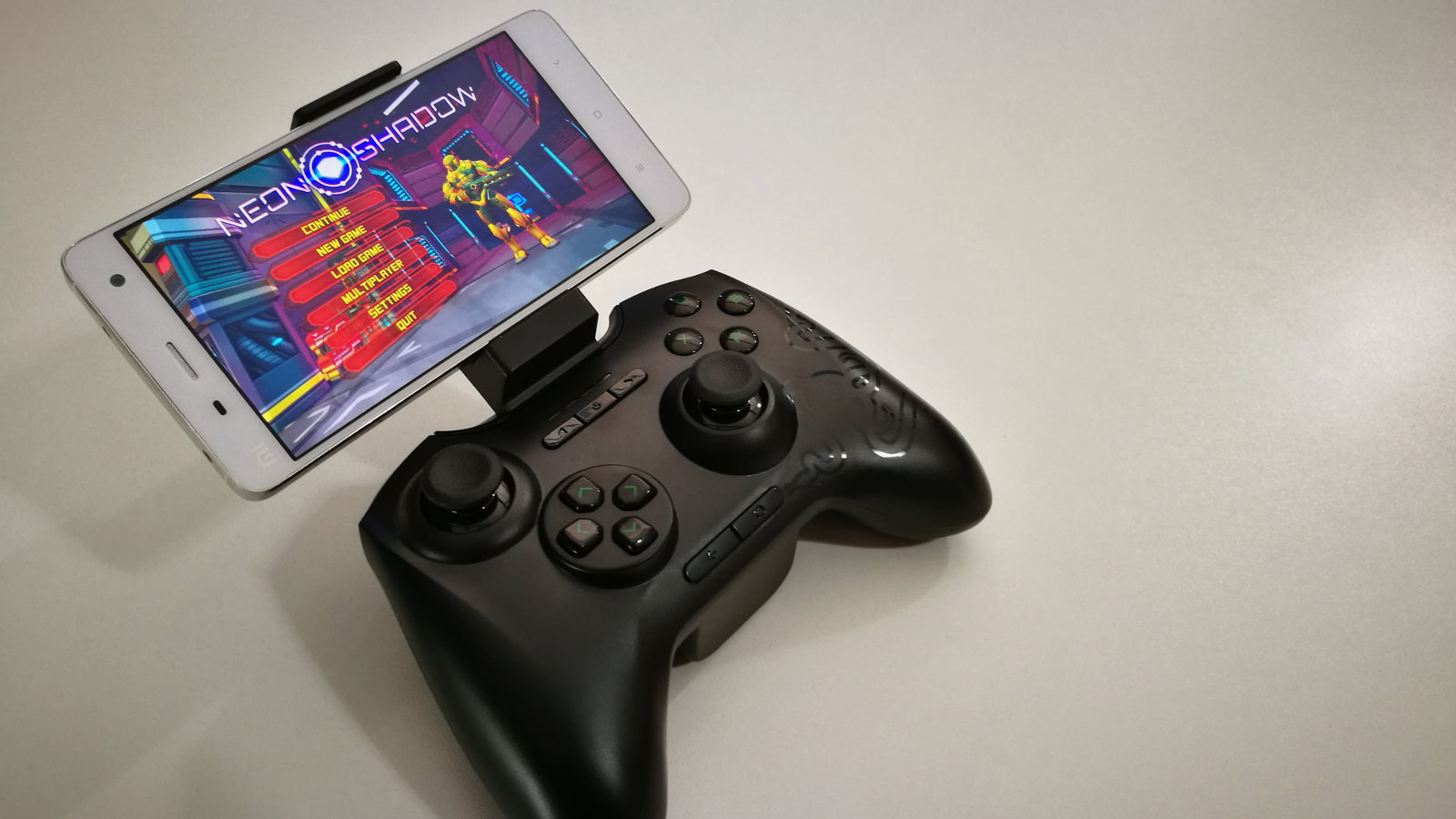 gebaar Goederen Verrassend genoeg Razer Serval review: an overpriced mobile games controller - Gearburn