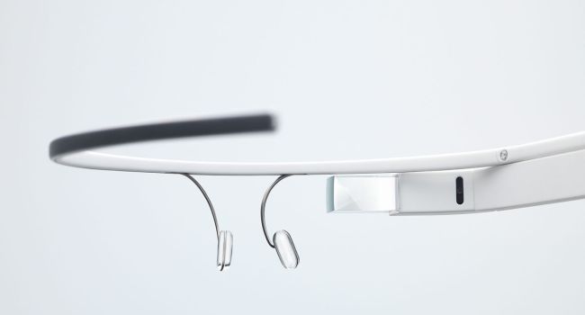 Google Glass eyes on preview: looking to the future - Gearburn