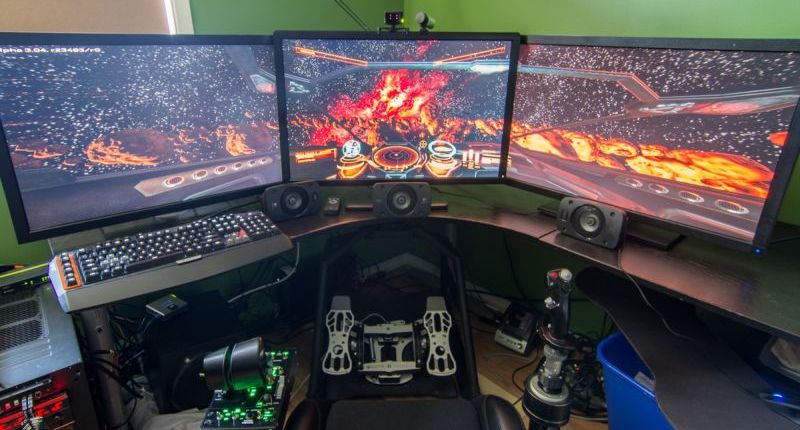 Star Citizen inspires monster gaming PC cockpit: 32GB RAM, four Radeon ...