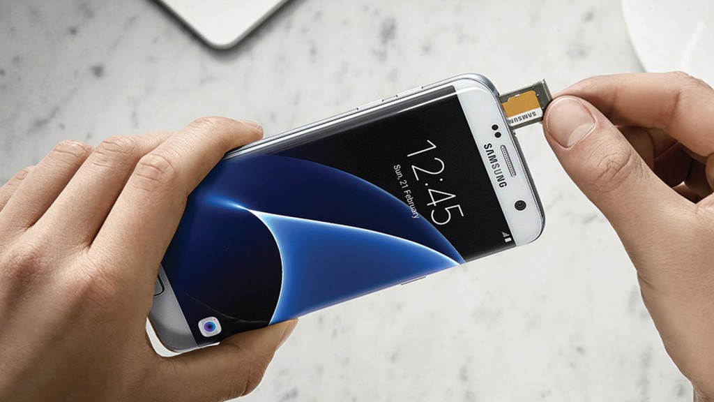 vrede Bestuurbaar Mier Samsung Galaxy S7 won't let you install apps on the microSD card - Gearburn