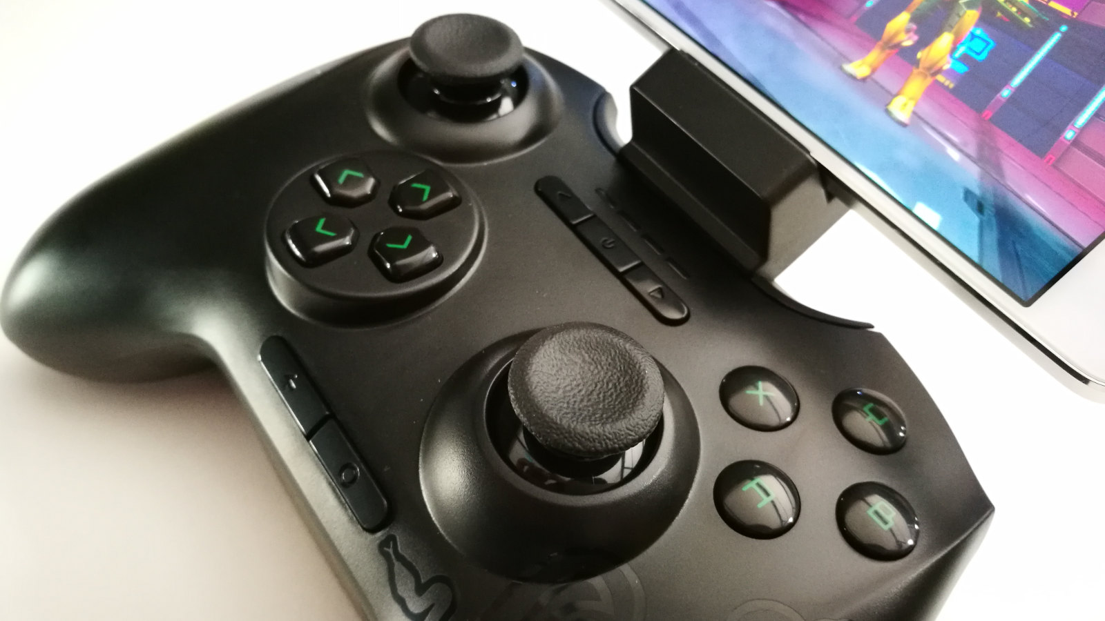 gebaar Goederen Verrassend genoeg Razer Serval review: an overpriced mobile games controller - Gearburn
