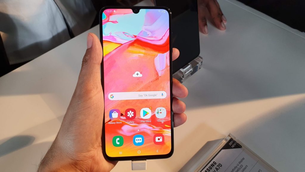 samsung galaxy a70 memeburn